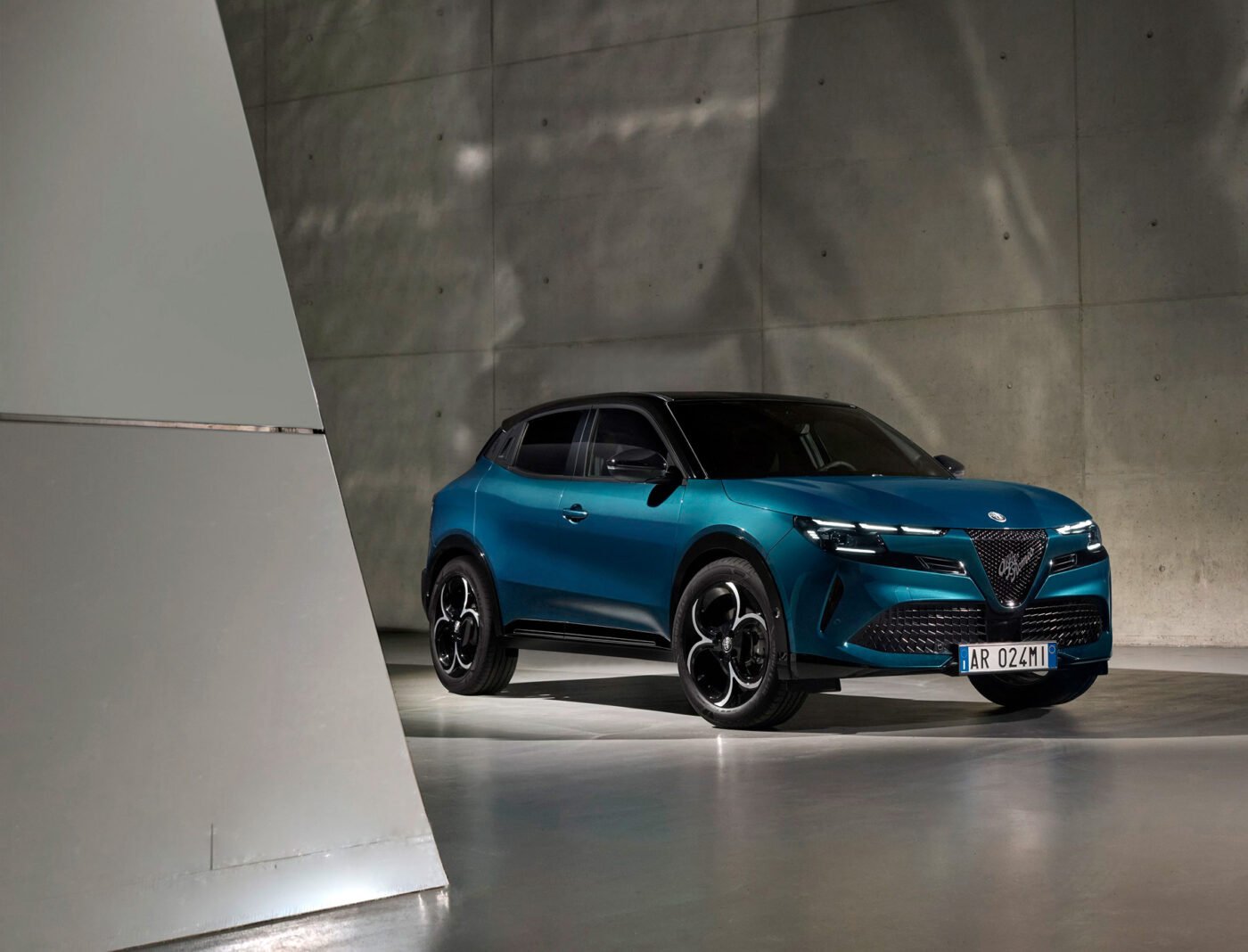 Alfa Romeo 2025 Hopman Kupası’nda Tenis Kortlarını İtalyan Ruhuyla ...